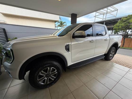 FORD RANGER 3.0 V6 TURBO DIESEL CD XLT 4X4 AUTOMÁTICO